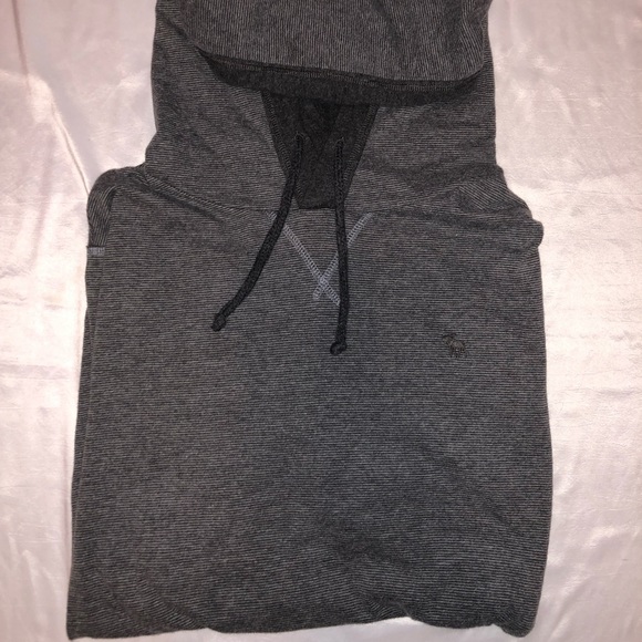 Abercrombie Grey Athletic Hoodie Size Medium - Picture 2 of 4